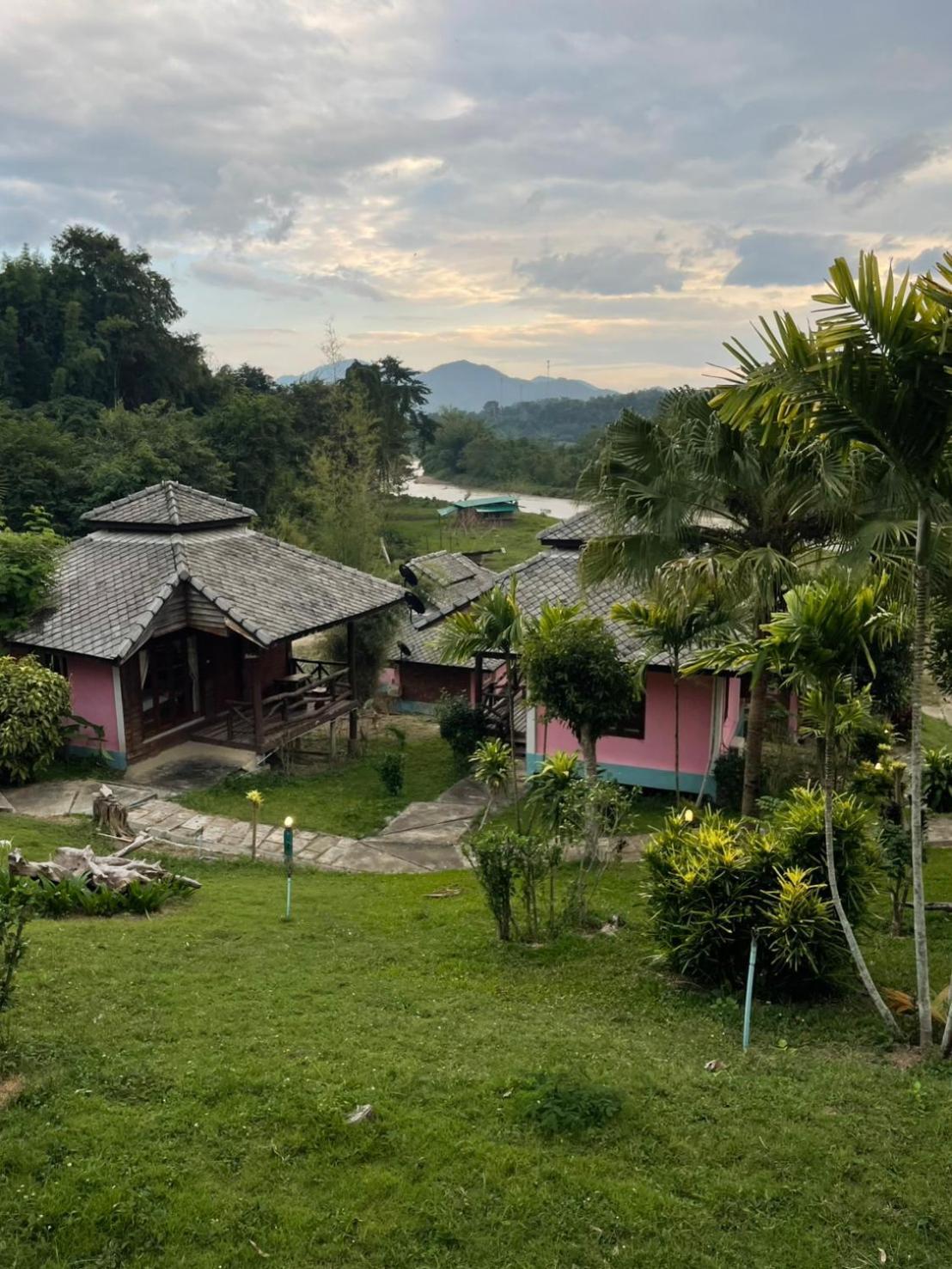Pai Love & Baan Chonphao Resort Екстериор снимка